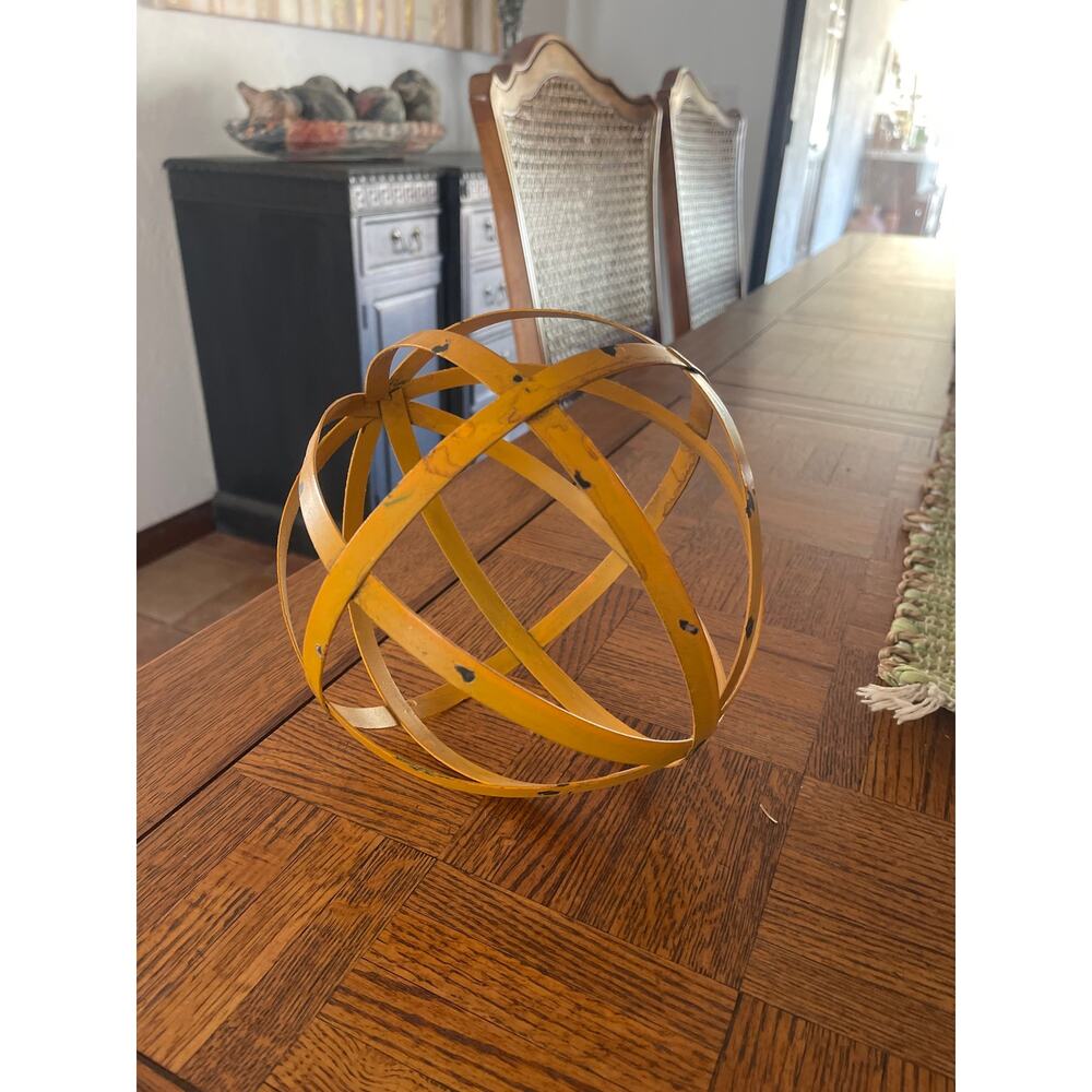 Distressed metal band ball spehere